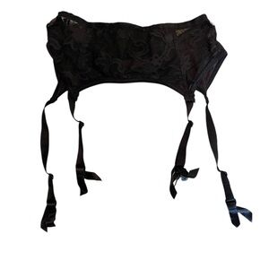 Like New VS Lace Garter Belt - small